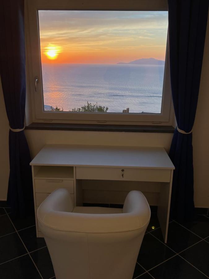 Vista Mare Bb Bed & Breakfast Anacapri  Bagian luar foto