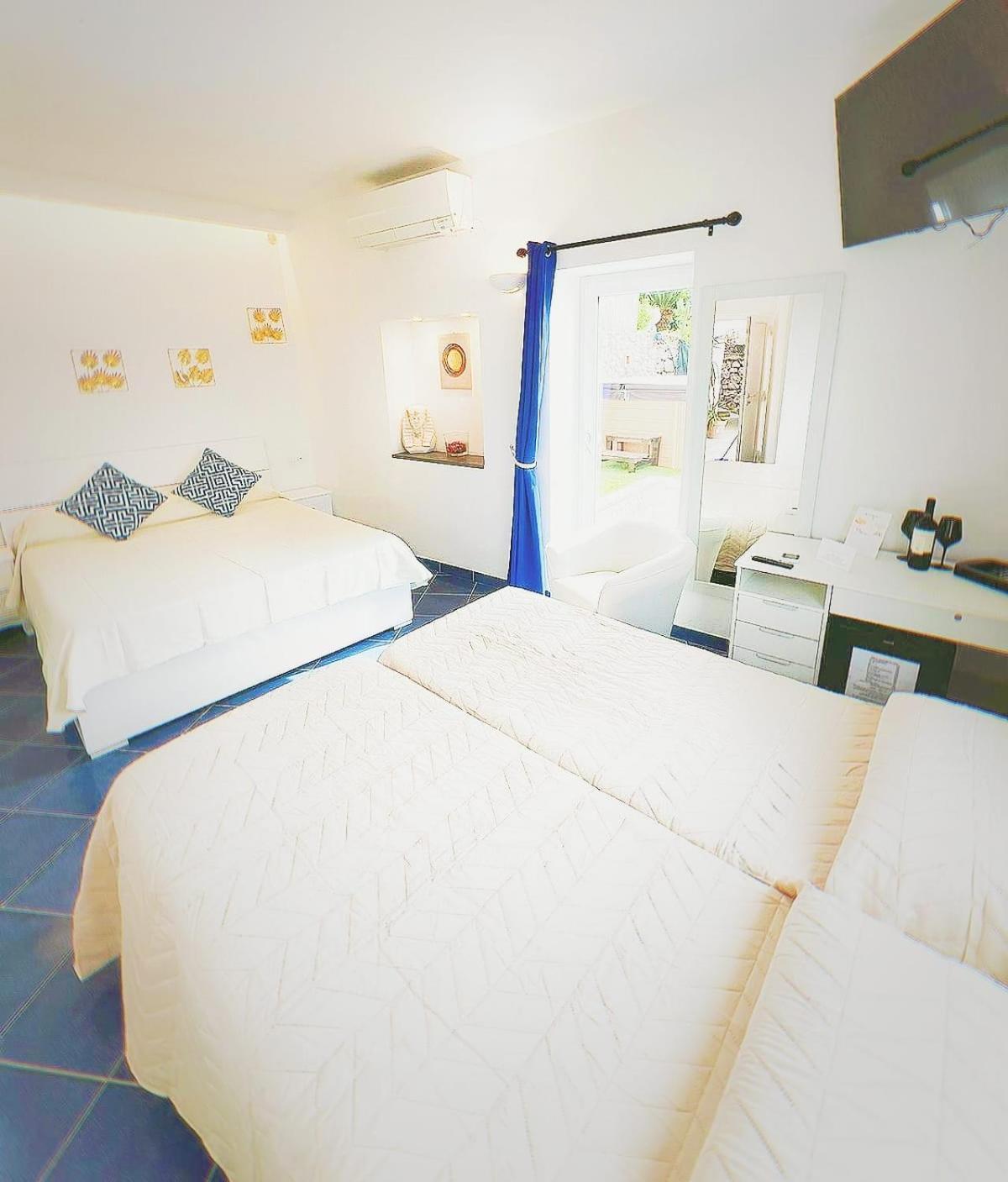Vista Mare Bb Bed & Breakfast Anacapri  Bagian luar foto